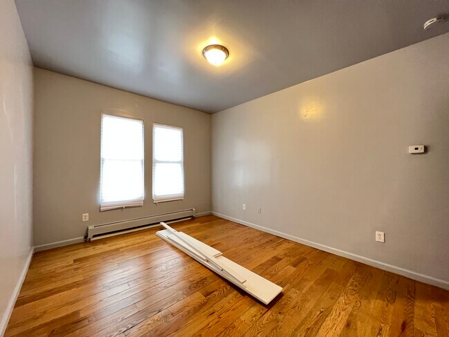 Unit 1B - 648 18th Ave