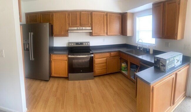 Building Photo - 5302 Country Club Ln