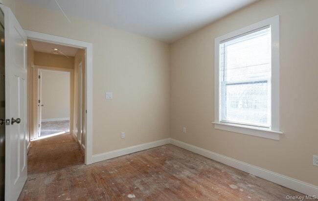 Building Photo - 46 Continental Pl