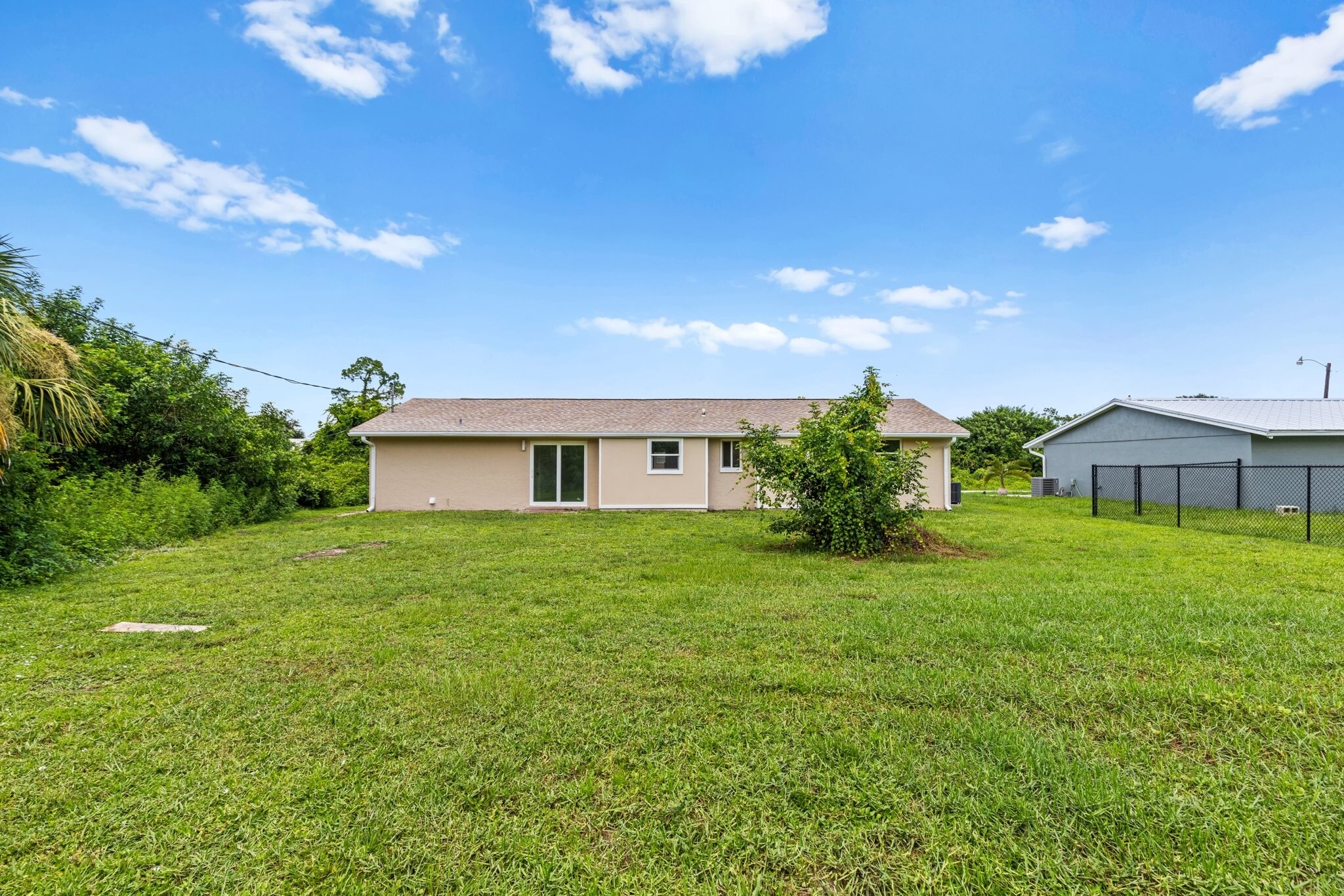 Building Photo - 1057 Tropical Ave NW