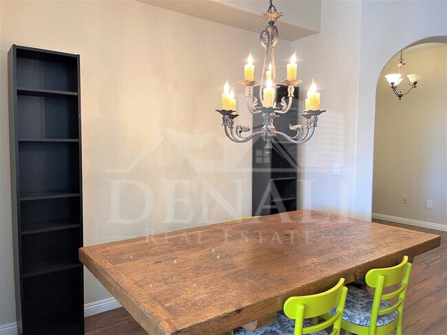 Building Photo - 14575 W Mountain View Blvd