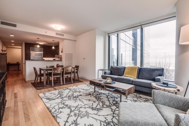 Building Photo - 60 E Monroe St