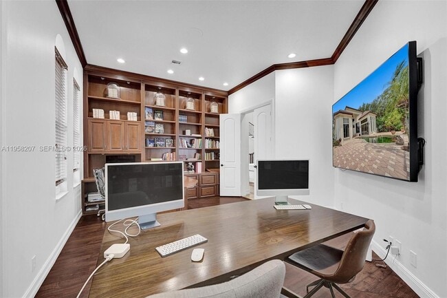 Building Photo - 17529 Middlebrook Way