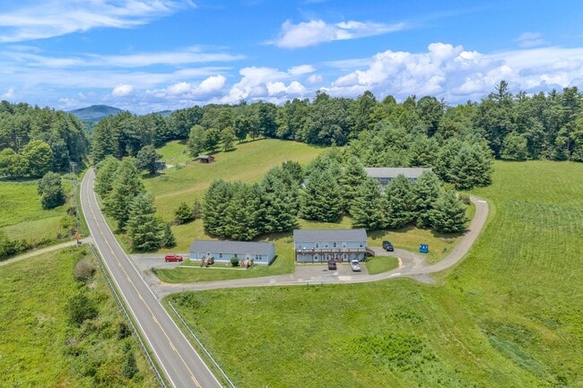 Building Photo - 7863 NC-163