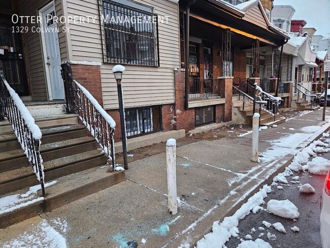 Building Photo - 4BR/2BA Bright & Spacious North Philly Home