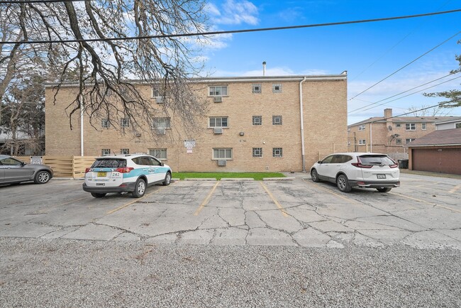 Building Photo - 8054 Niles Ave