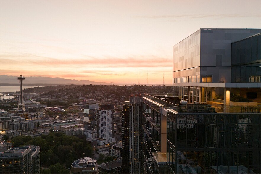 Building Photo - The Ayer (NEW)