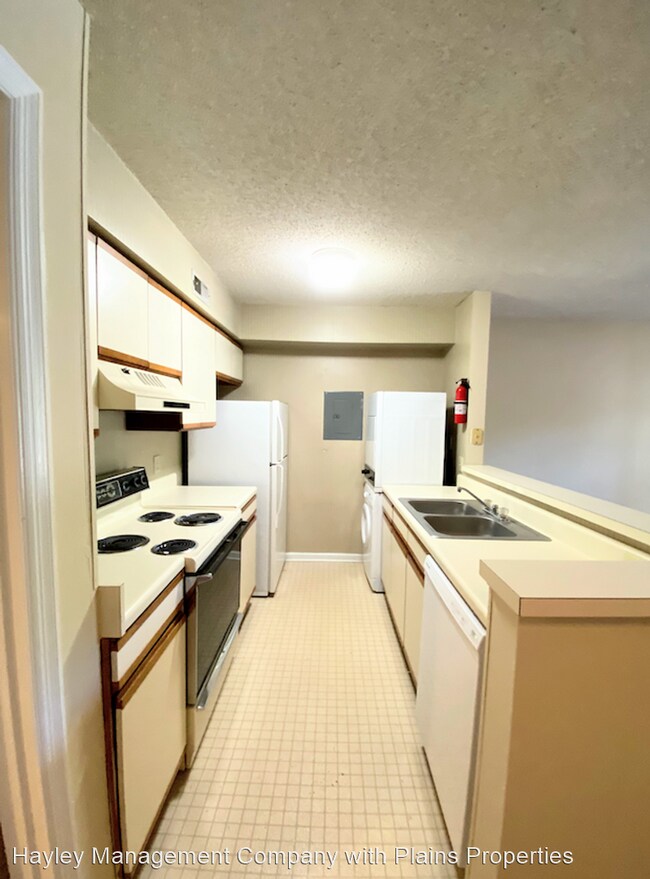 Building Photo - 1 br, 1 bath House - 1761 Wire Road 01-02