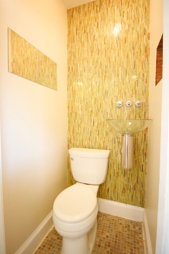 Building Photo - A Space for you and your's in Brookland! F...