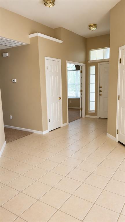 Building Photo - 126 Copperwood Loop