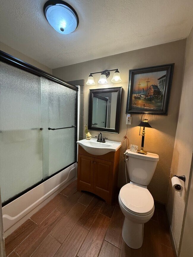 Building Photo - 115 Merrimac St