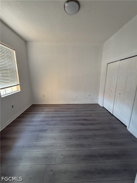 Building Photo - 9813 Quinta Artesa Way