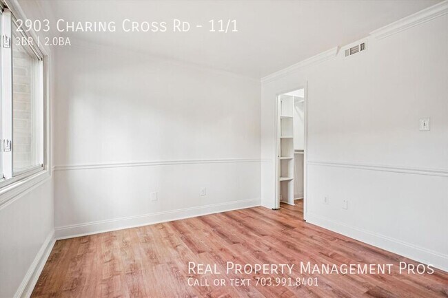 Building Photo - 2903 Charing Cross Rd