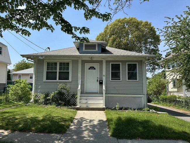 Building Photo - 31 Acton St