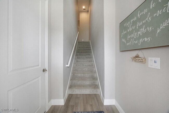 Building Photo - 2560 Seychelles Dr