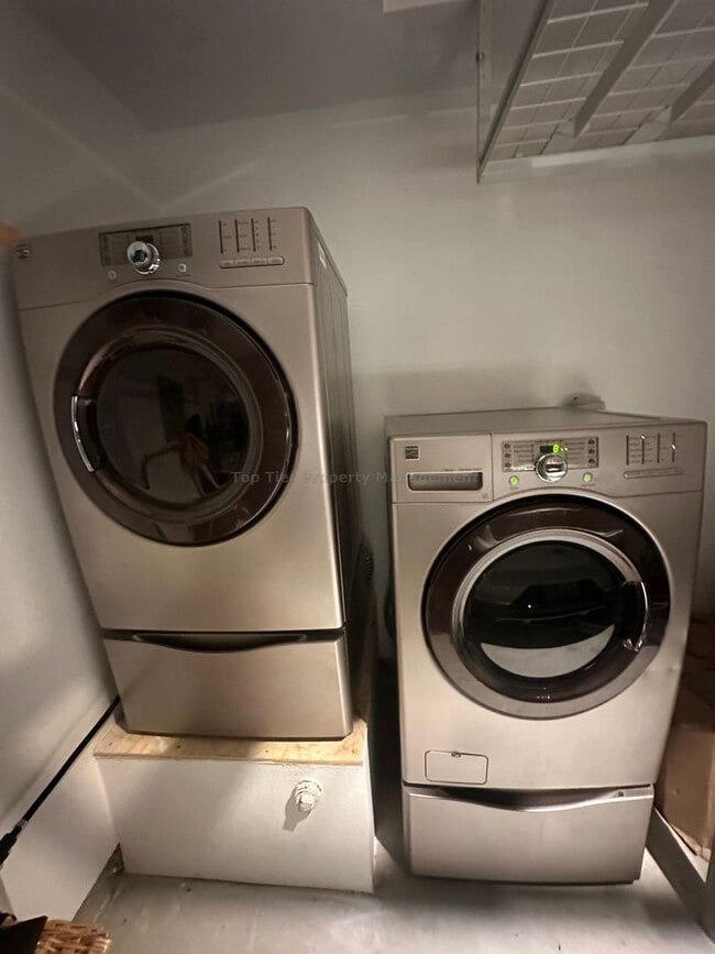 Building Photo - Rarely Available Townhome in Highly Sought after Portico-Rancho Carrillo