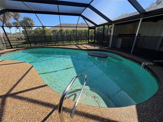 Building Photo - 3705 Torrey Pines Blvd