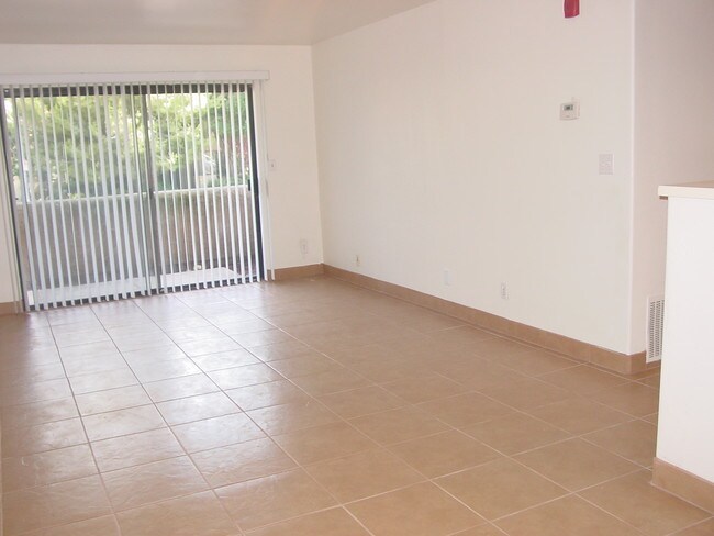 Building Photo - 22100 Burbank Blvd