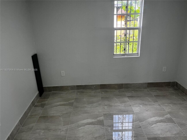 Building Photo - 2968 NW 59th St