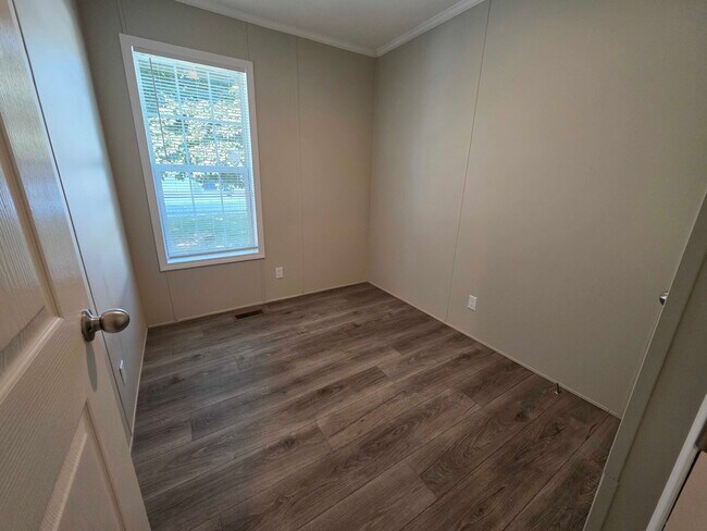 Building Photo - 3618 Juniper St