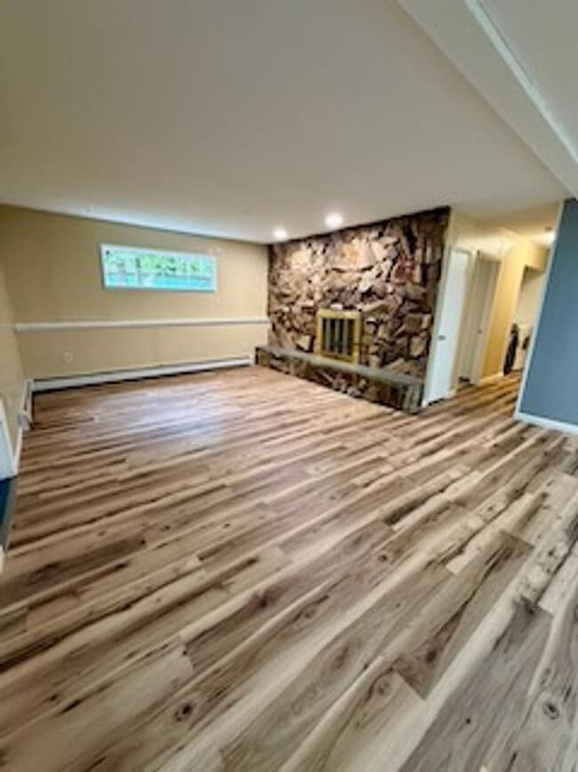 Building Photo - 544 Sandpiper Dr