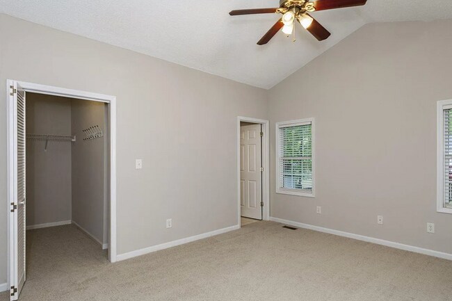 Building Photo - 3 Bedroom Ranch Near NCSU