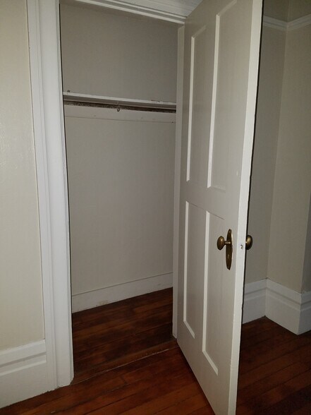 Building Photo - 1924 Channing Way