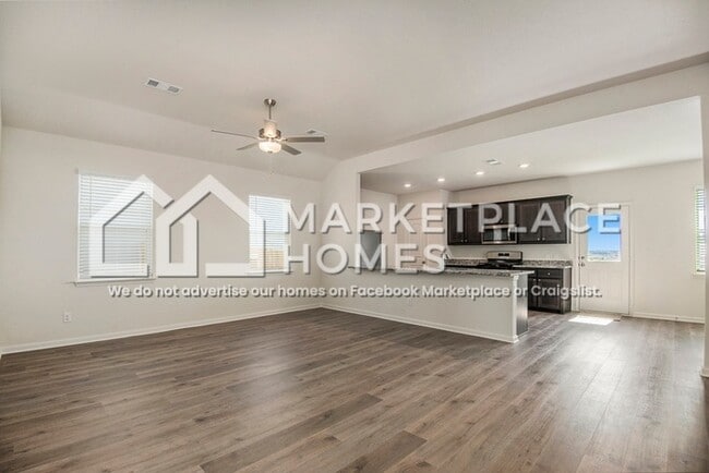 Building Photo - 10925 Gray Mare Dr