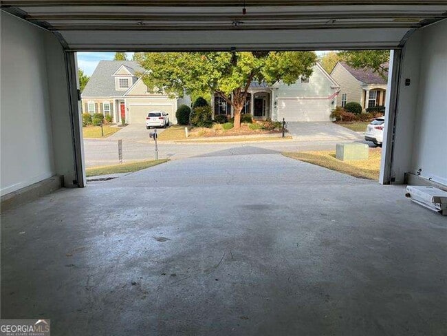 Building Photo - 319 Dexter Dr