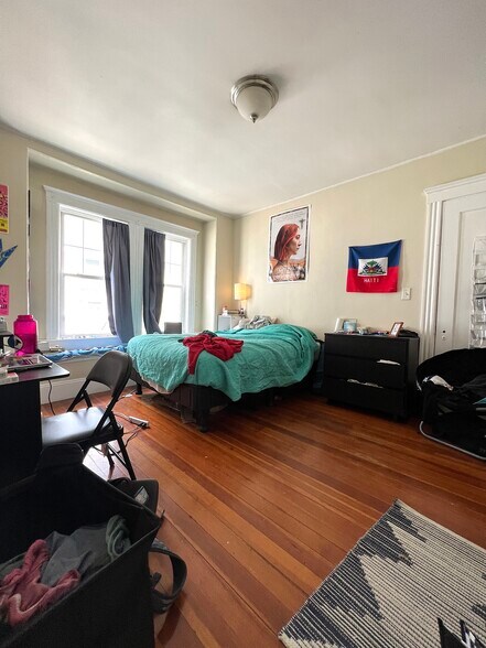 Building Photo - 22 Boulevard Ter