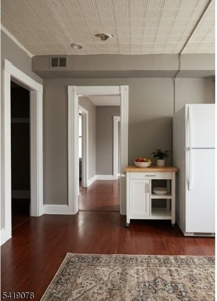 Building Photo - 73 4th St