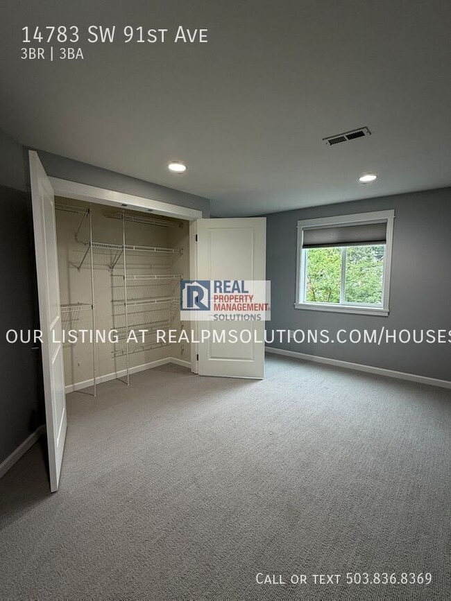 Building Photo - 14783 SW 91st Ave