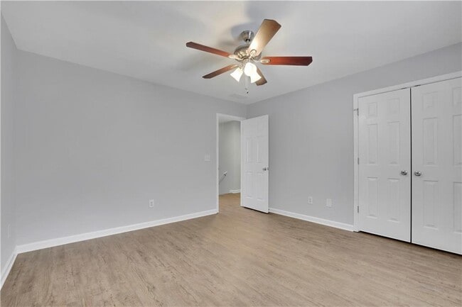 Building Photo - 13491 Spring View Dr