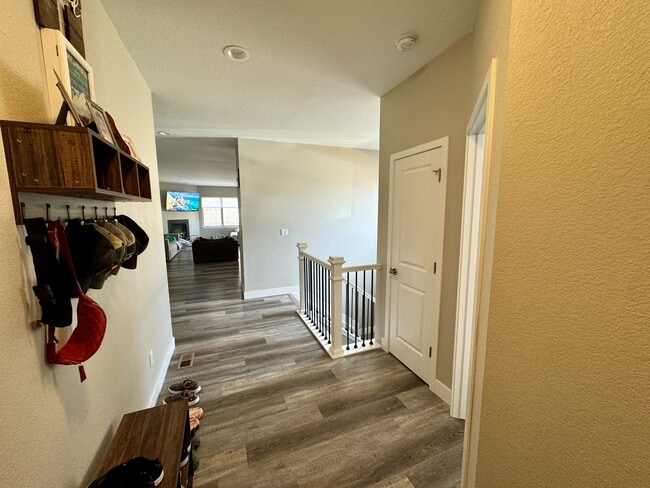 Building Photo - 6859 Surrey Trail