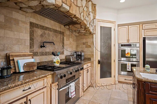 Building Photo - The Ultimate Tuscan Inspired Wine Country Estate With 5 Bed/6 Bath!