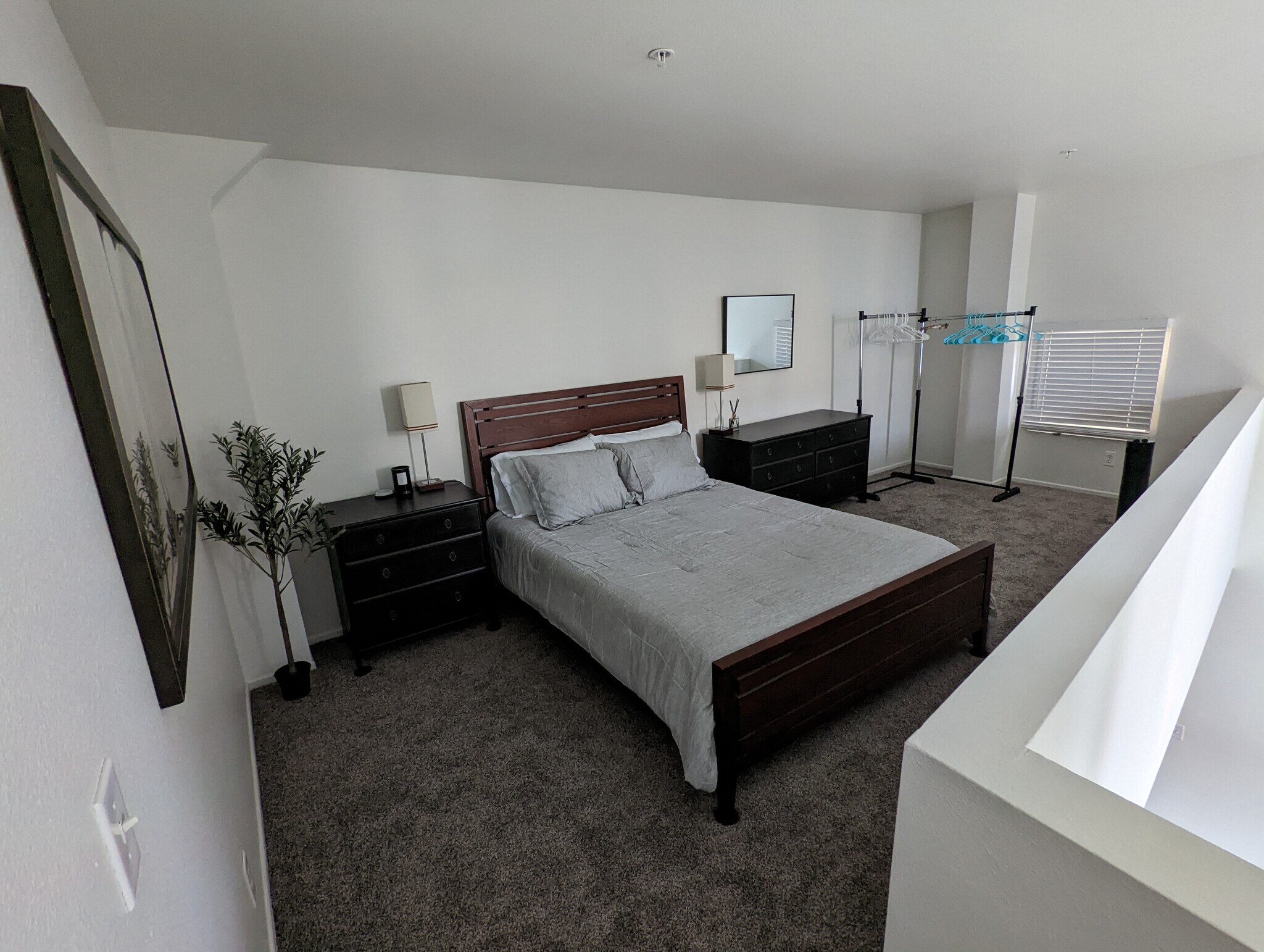 Building Photo - 948 G St