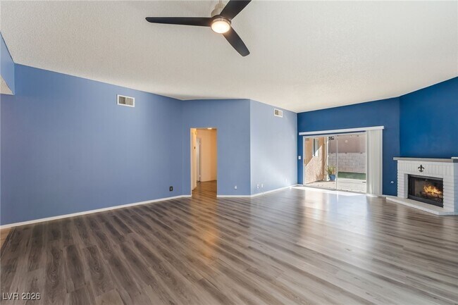 Building Photo - 8645 W Tivoli Ct