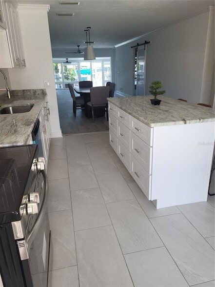 Building Photo - 555 Boca Ciega Point Blvd S