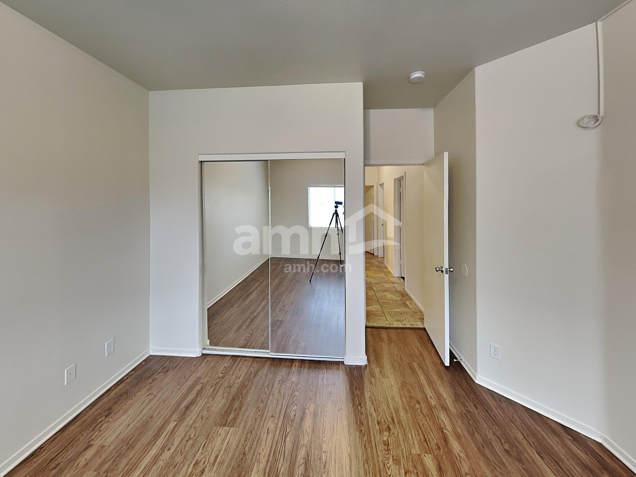 Building Photo - 6208 Morning Wing Dr