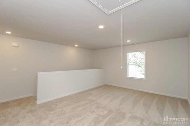 Building Photo - 25 Leyland Ct