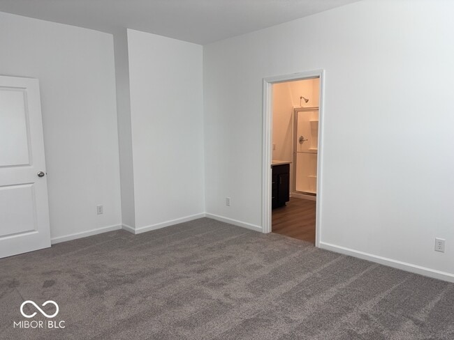 Building Photo - 817 Oyster Bay Dr