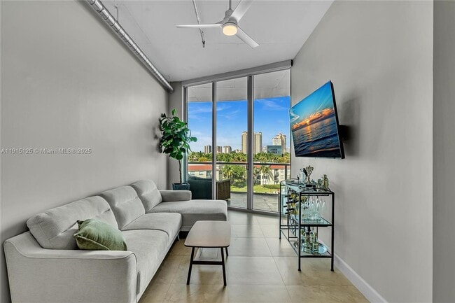 Building Photo - 3029 NE 188th St