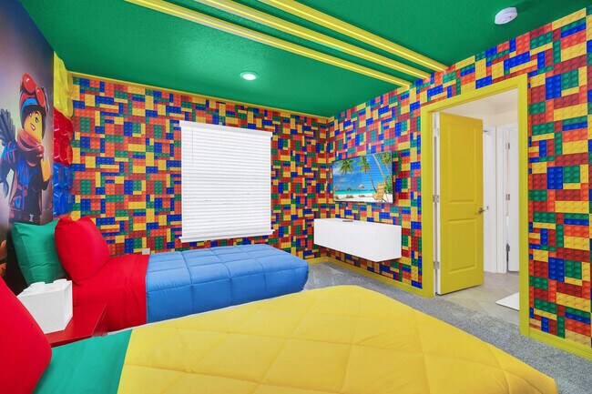 Building Photo - 16388 St Kitts Cir