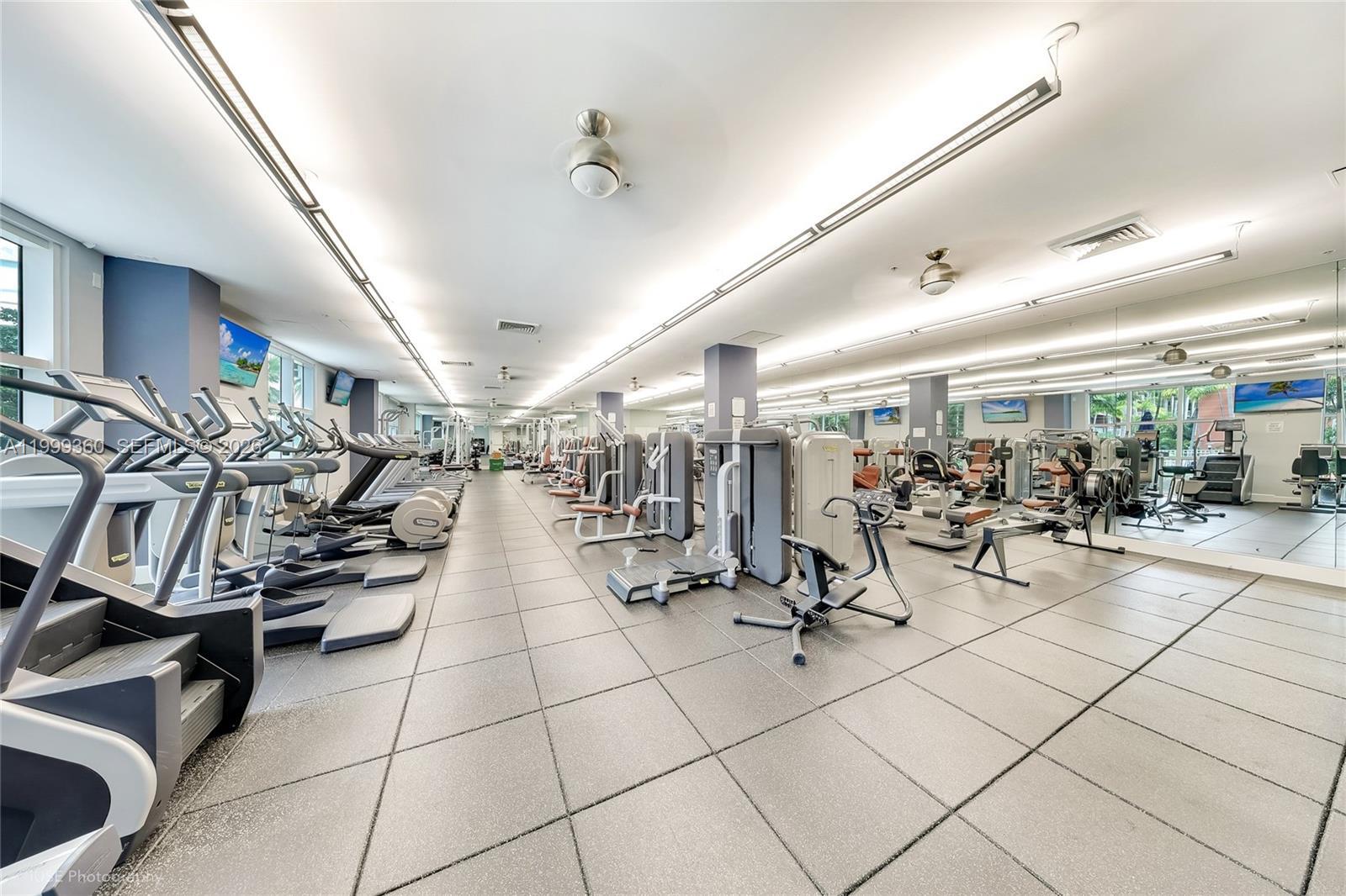 Building Photo - 2001 Biscayne Blvd