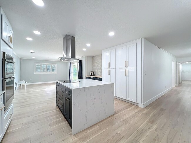 Building Photo - 4611 Cranston Pl