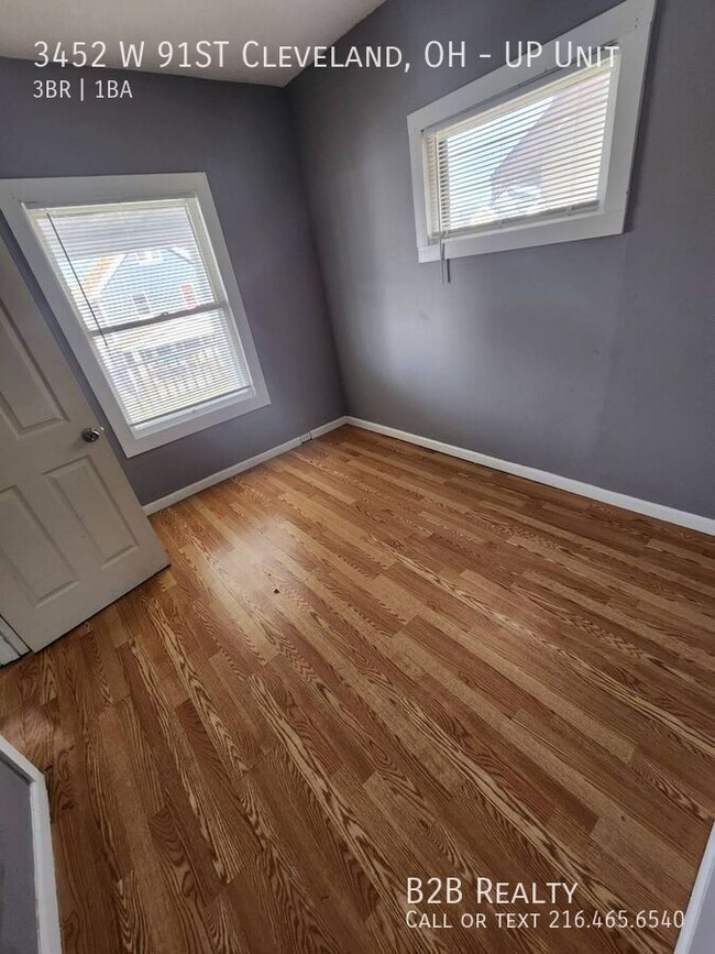Building Photo - 3452 W 91st St