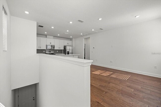 Building Photo - 10032 Hulse Aly