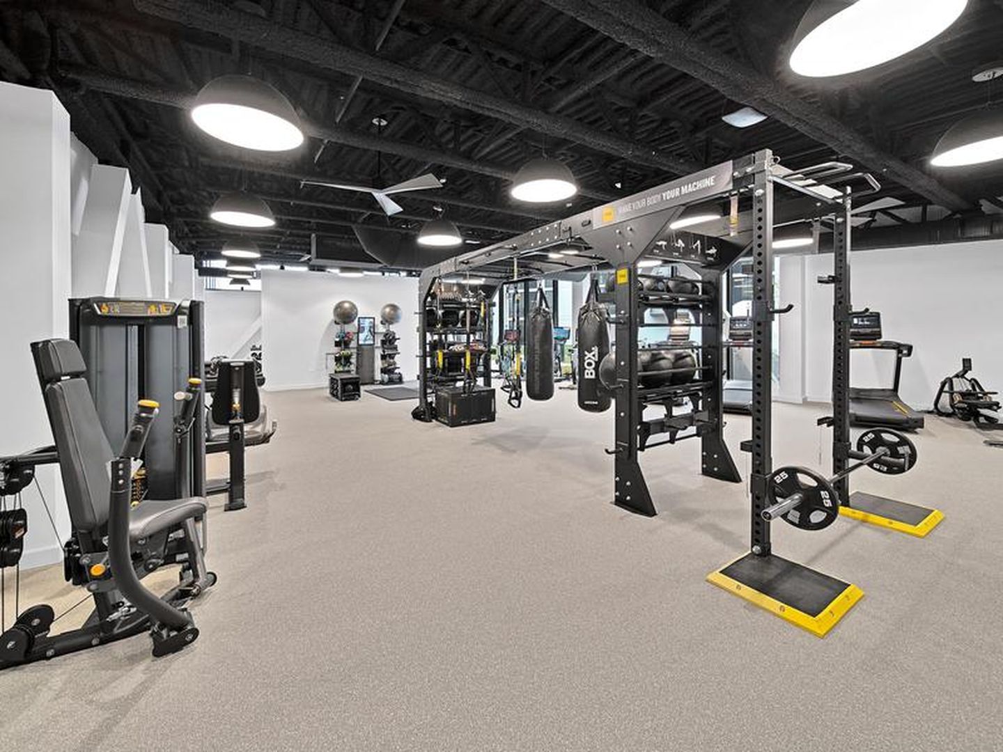 Building Photo - 2141 N Elston Ave