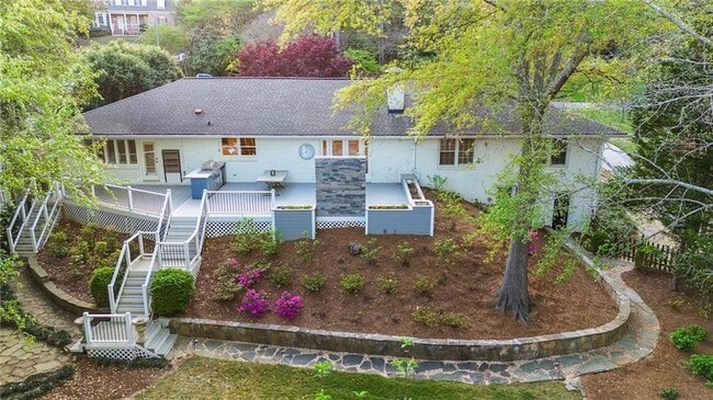 Building Photo - 4555 Runnemede Rd NW
