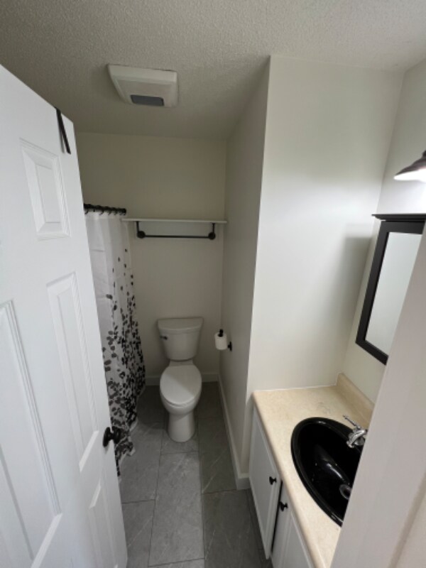 Building Photo - 678 Wood Dr Ext